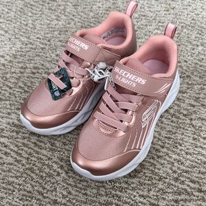 Skechers Light Up Sneakers 13
